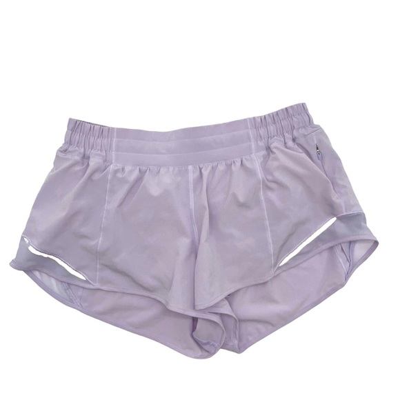 Lululemon Hotty Hot Short II *2.5" - Picture 5 of 9